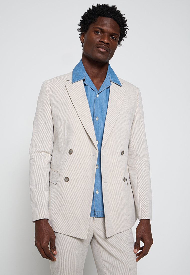 SLIM FIT Media 3