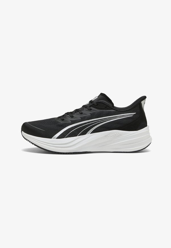 Puma DARTER PRO 2 UNISEX - Road running shoes - black- silver- white
