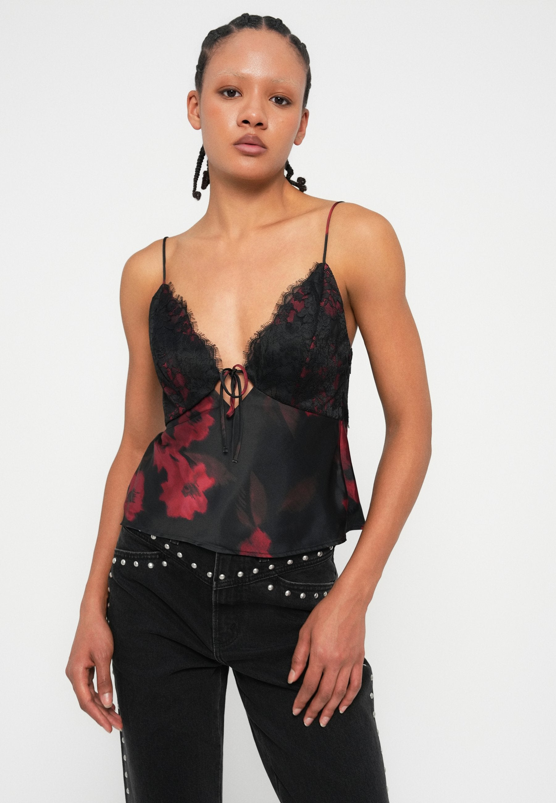 Abercrombie & Fitch WASHED BLACK STUDDED STRAIGHT