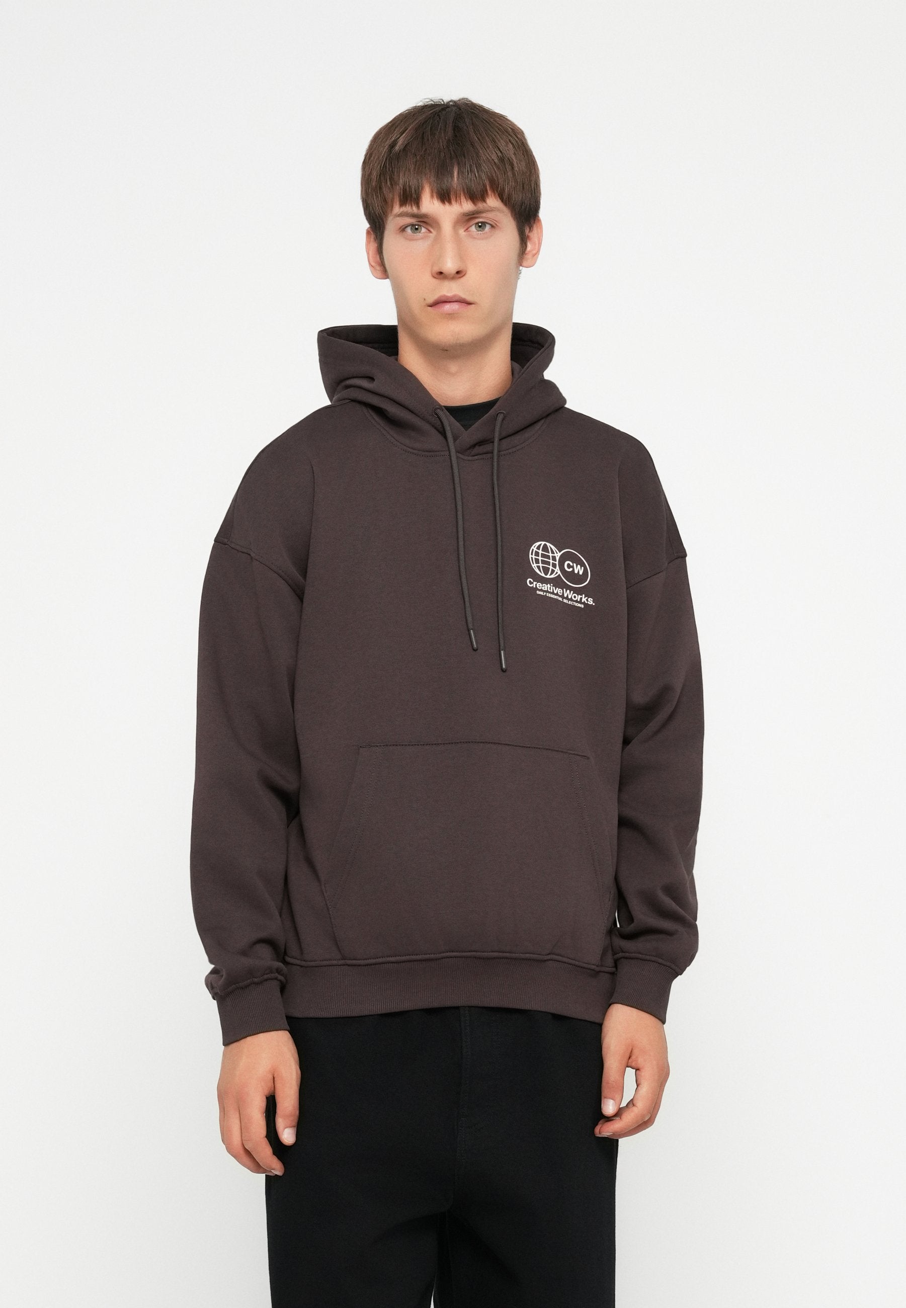 ONSGALLERY HOODIE Media 3