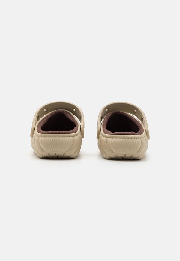 Crocs CLASSIC OVERPUFF UNISEX