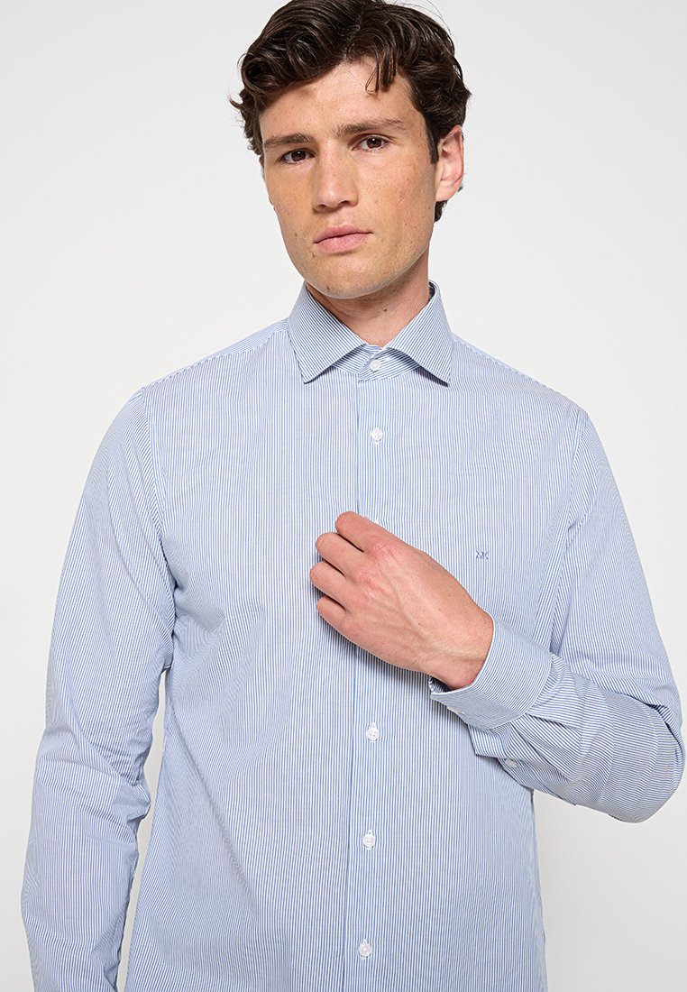 Michael Kors SLIM FIT