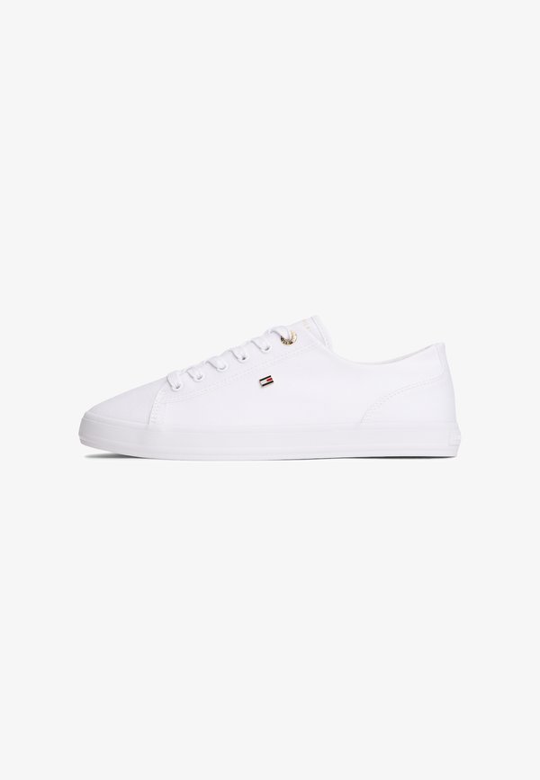 Tommy Hilfiger ENAMEL FLAG CANVAS TRAINERS - Trainers - white