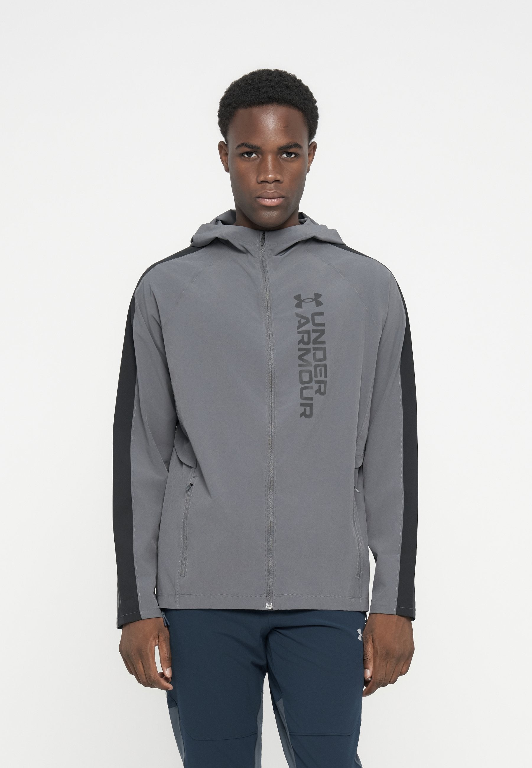 Under Armour LAUNCH STORM