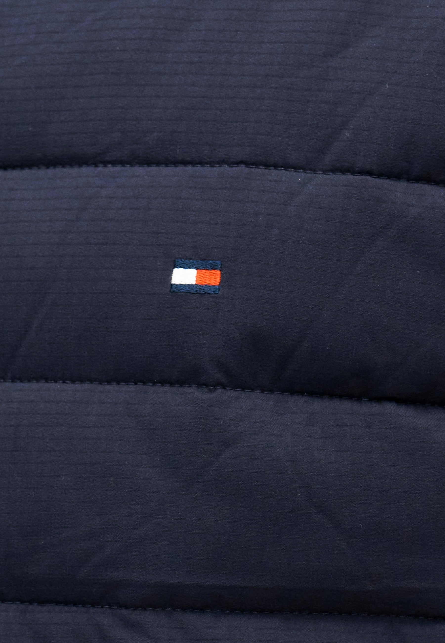 PERFORMANCE MIX MEDIA JACKET Media 6