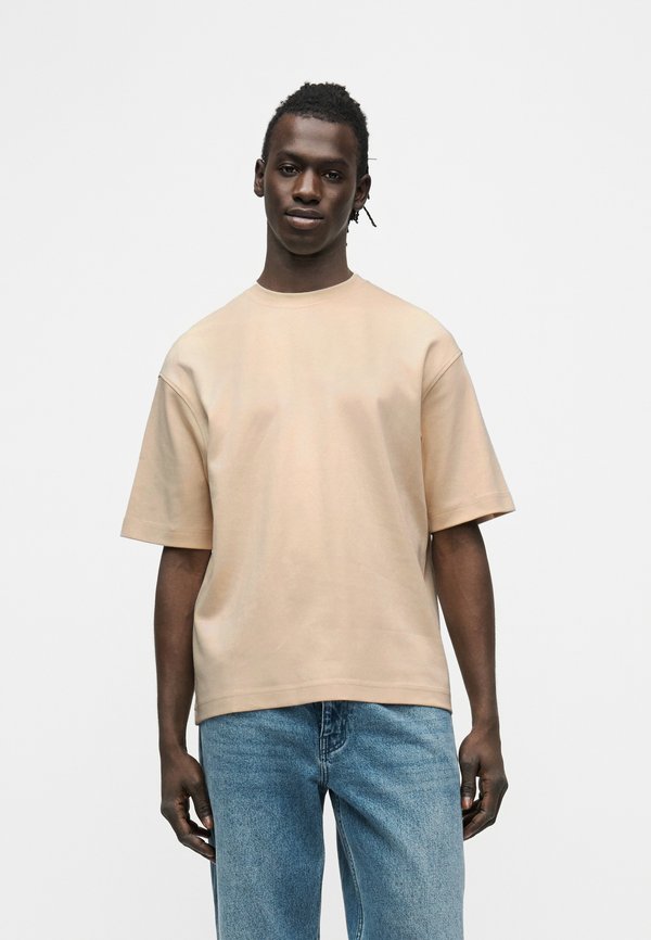 Selected SLHRELAXBOB O NECK TEE