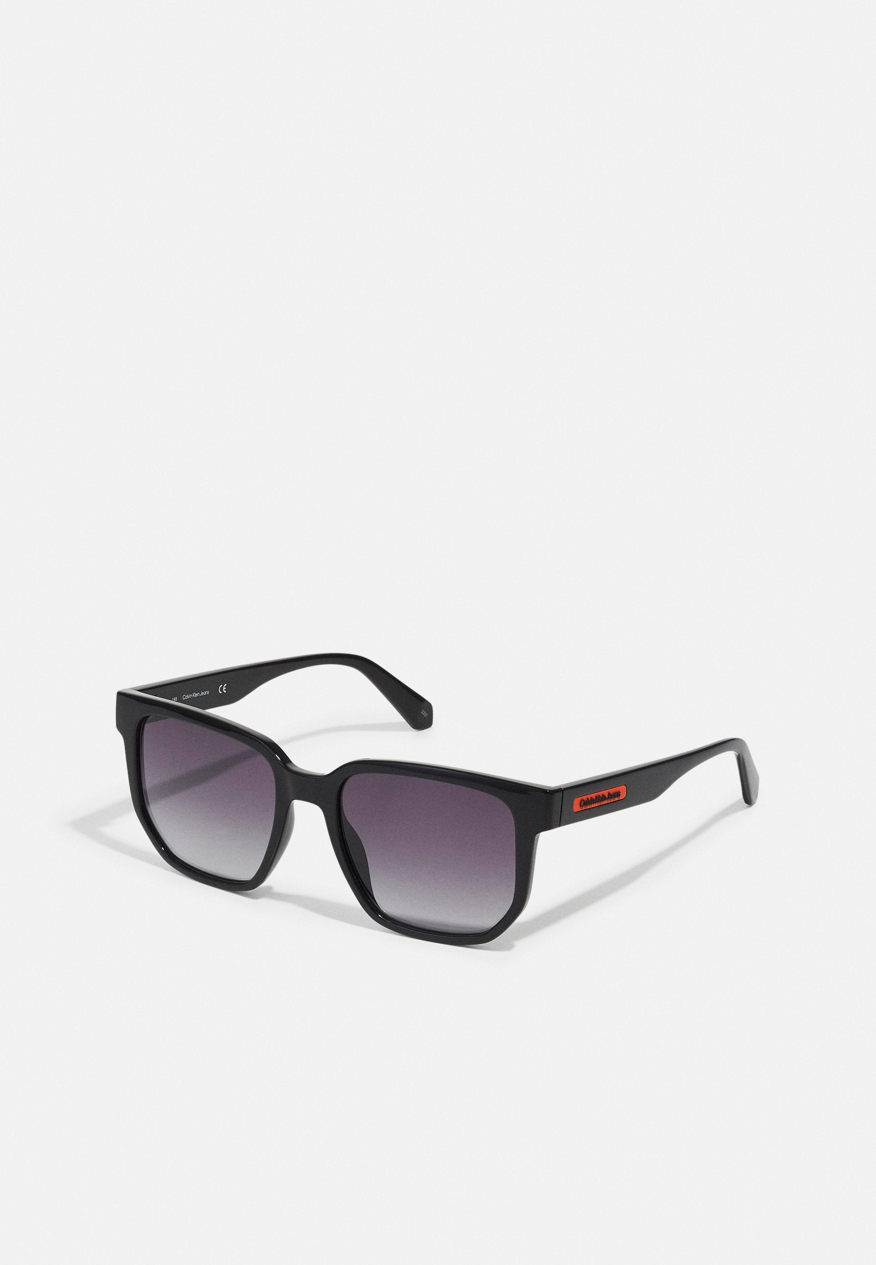 Calvin Klein Jeans Sonnenbrille Media 1