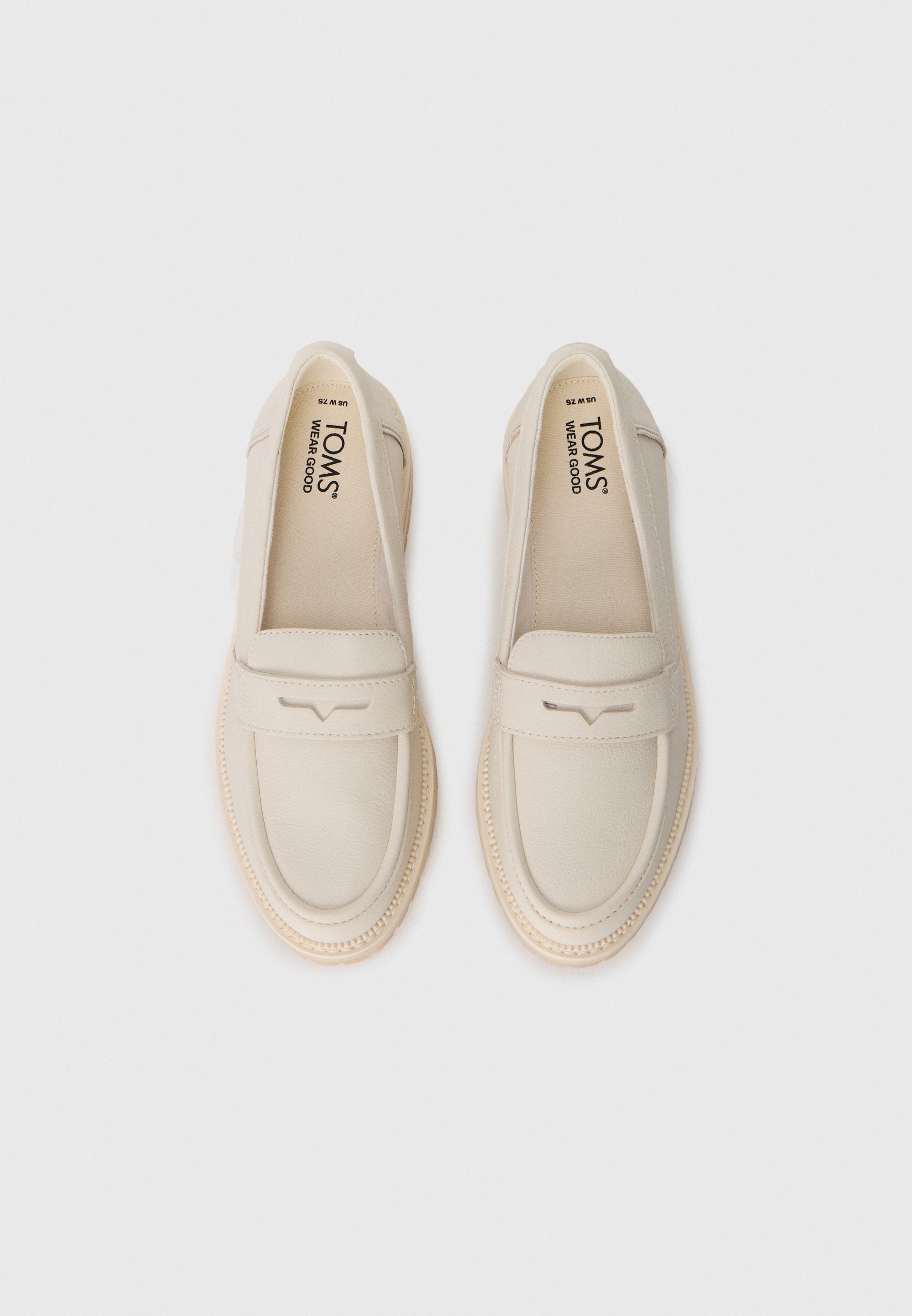 TOMS CARA