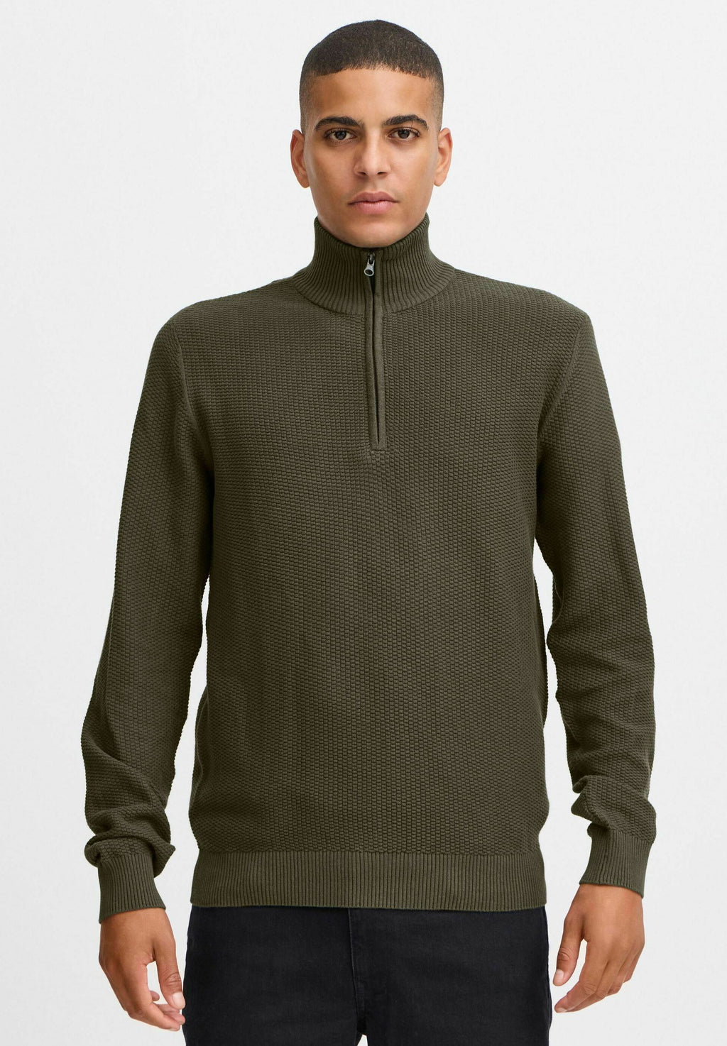 BHPULLOVER FINE KNIT TROYER Media 3