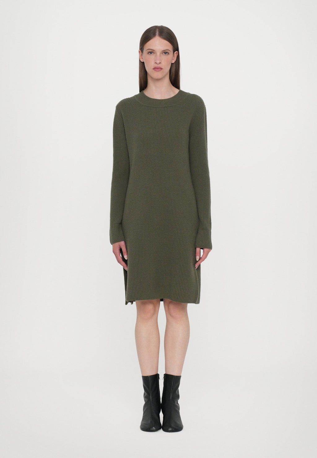 CLOSED CREW NECK DRESS LONG SLEEVE