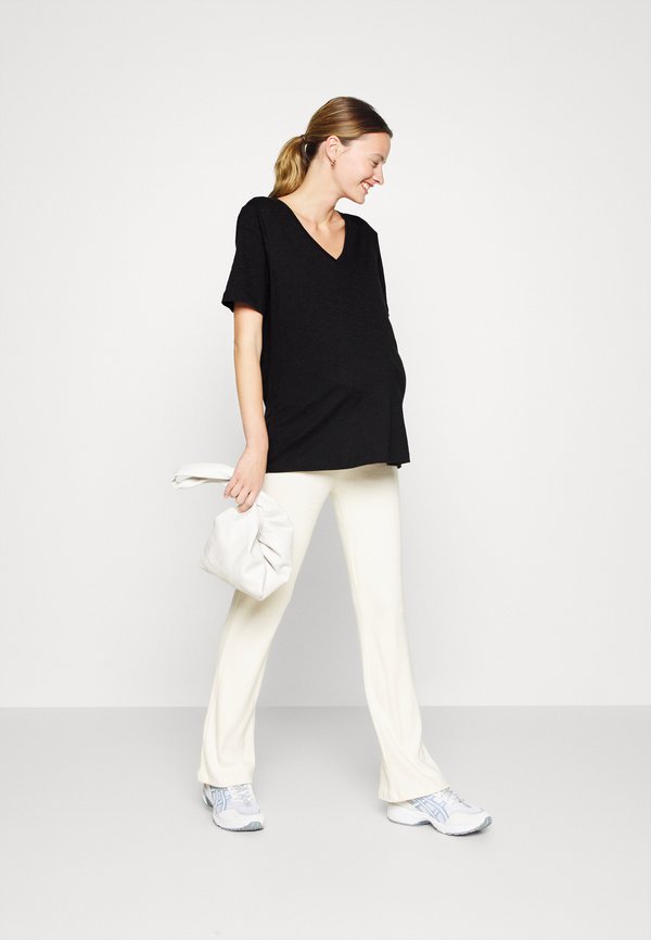 GAP Maternity SLOUCHY V NECK