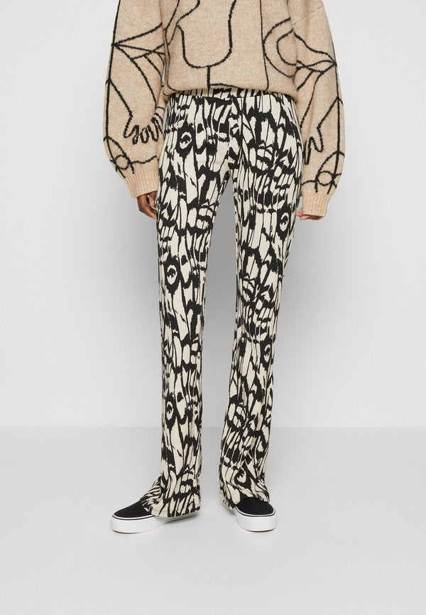 ONLY ONLGRID LUA FLARED PANT - Trousers - black