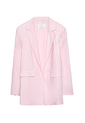 Helles rosa Blazer mit Reverskragen, offener Front und zwei vorderen Taschen. Hergestellt aus einem weichen Stoff mit glatter Textur.