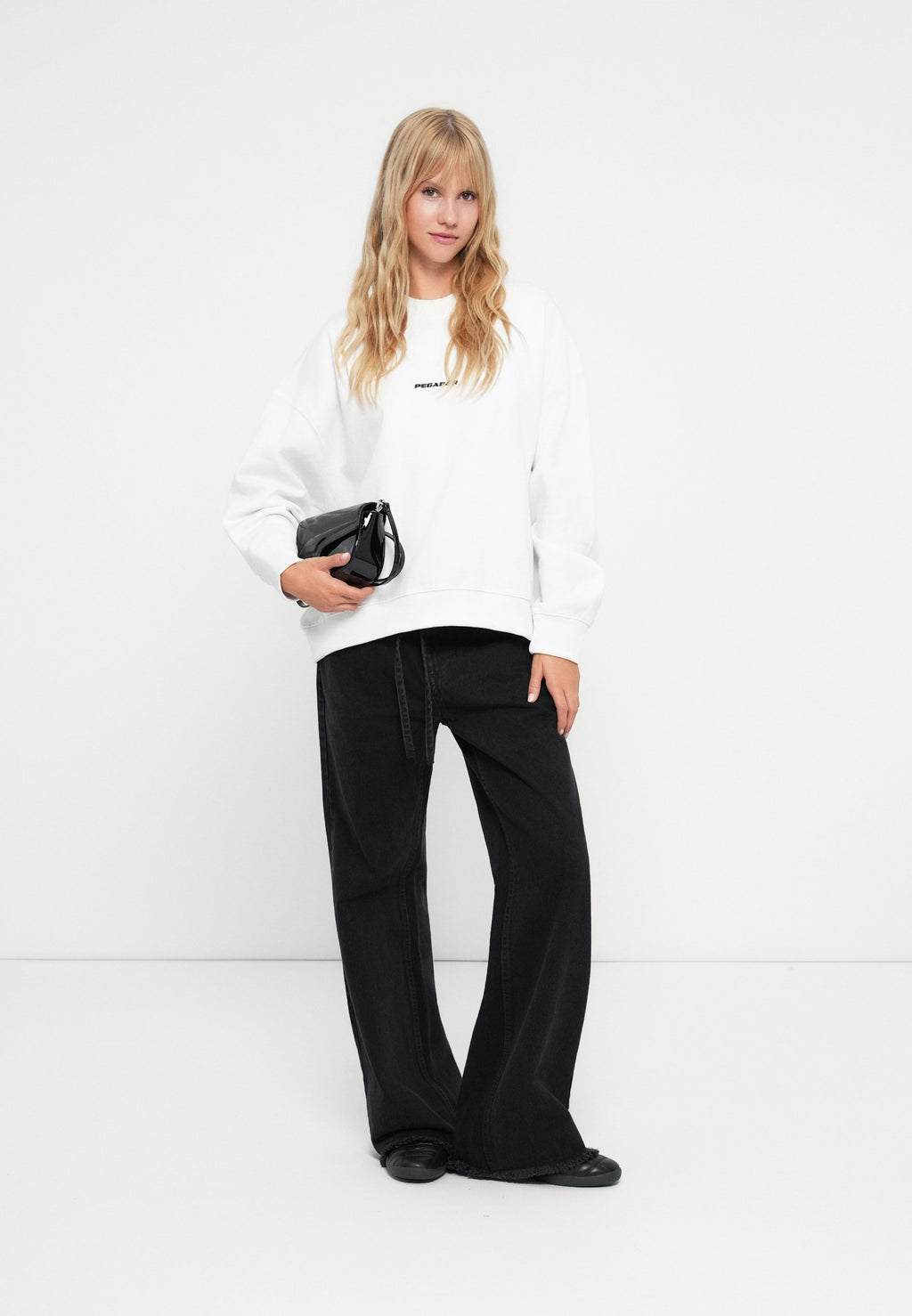 Pegador SELA OVERSIZED SWEATER