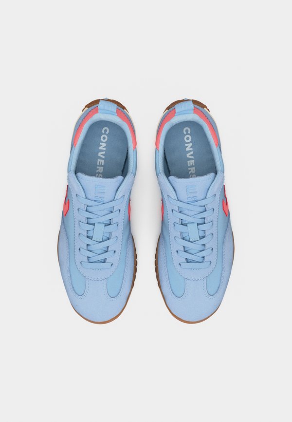 Converse RUN STAR TRAINER UNISEX
