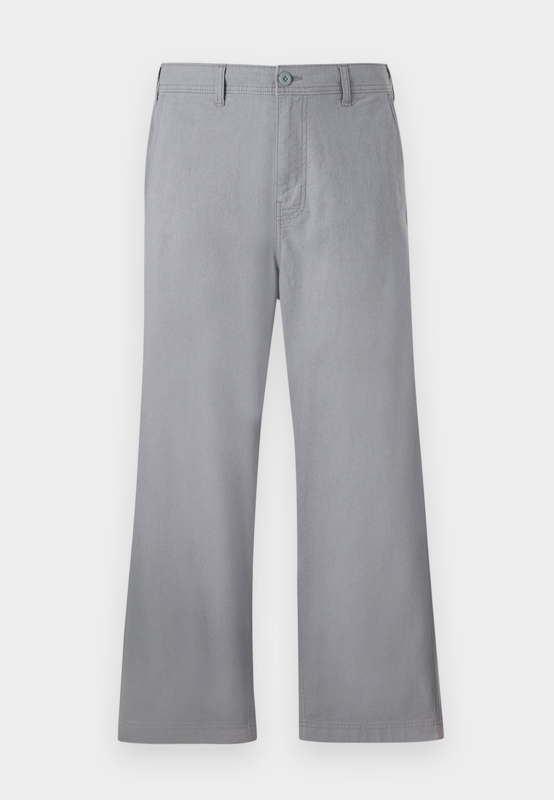 Graue weite Hosen aus weichem Stoff, mit einem vorderen Knopfverschluss, Gürtelschlaufen und einem schlichten Design ohne sichtbare Muster oder Akzente.