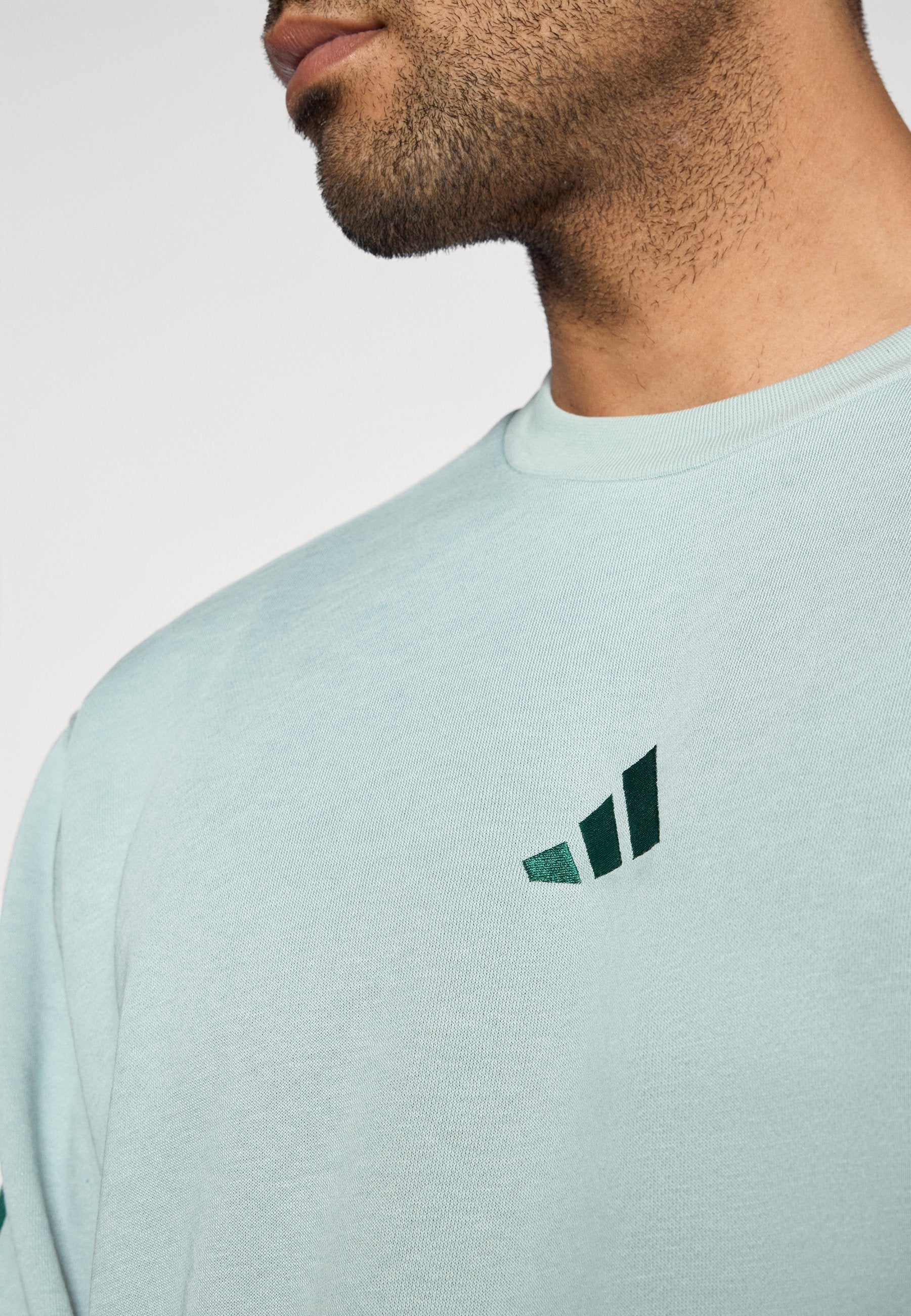 adidas Sportswear ESSENTIALS THREE STRIPES FLEECE