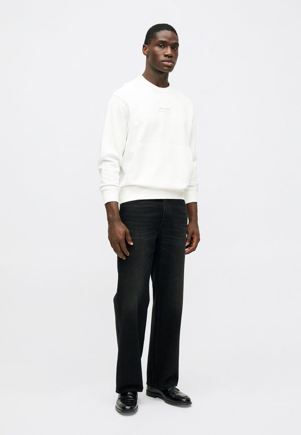 Armani Exchange