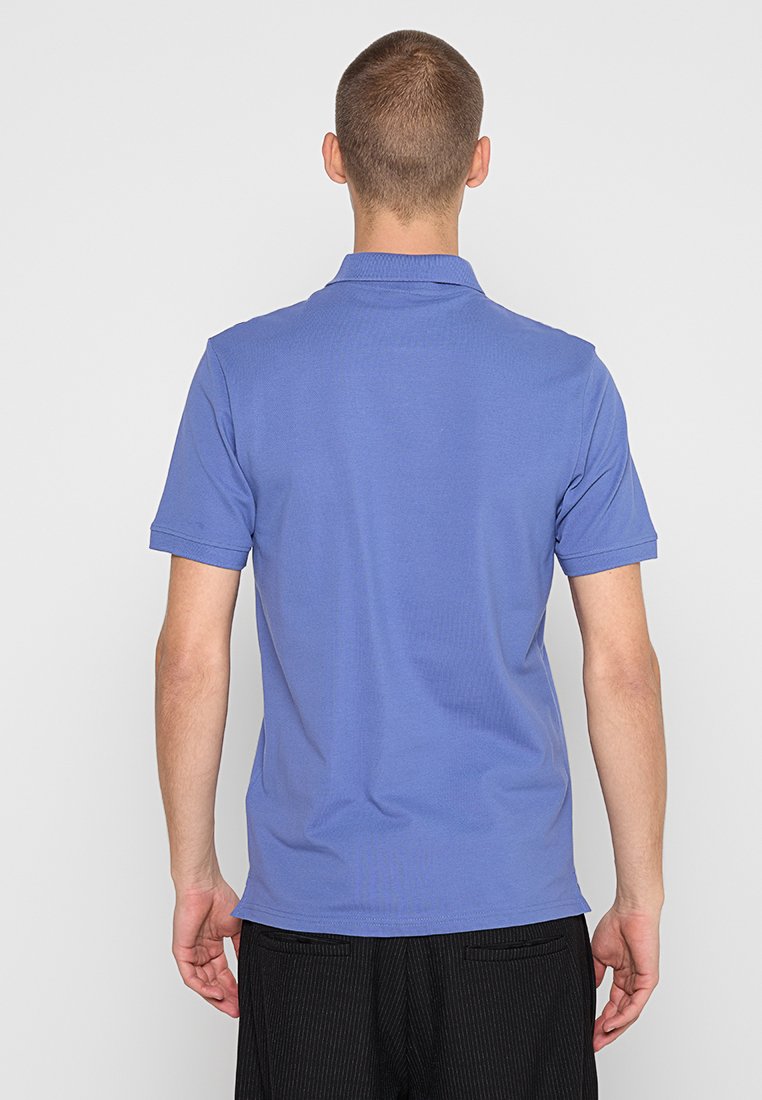 Lyle & Scott