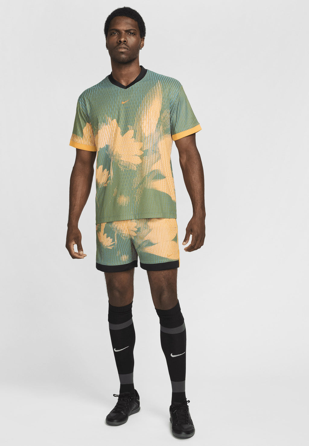 Nike Performance