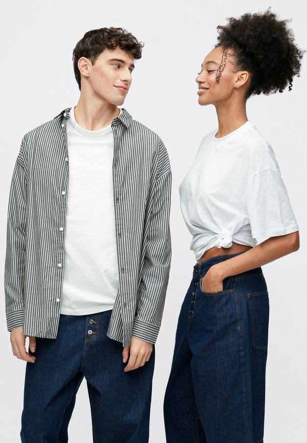 YOURTURN by Zalando UNISEX