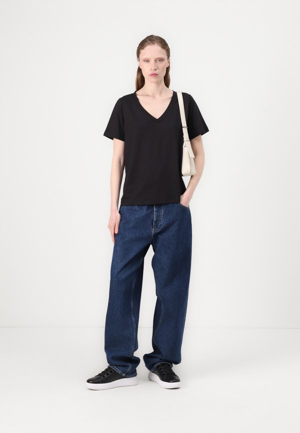 Calvin Klein SMOOTH V NECK TEE