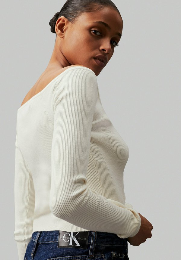 Calvin Klein Jeans
