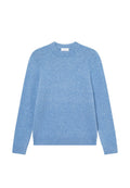 Helles blaues Rundhals-Pullover aus weichem Strickstoff, mit Raglanärmeln und gerippten Abschlüssen am Kragen und Saum.