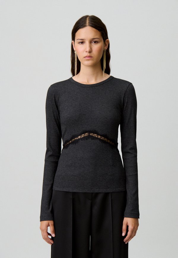 Claudie Pierlot