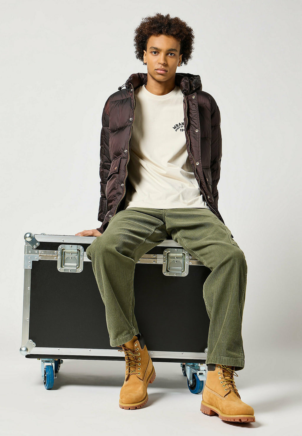 Wrangler CASEY JONES CARPENTER