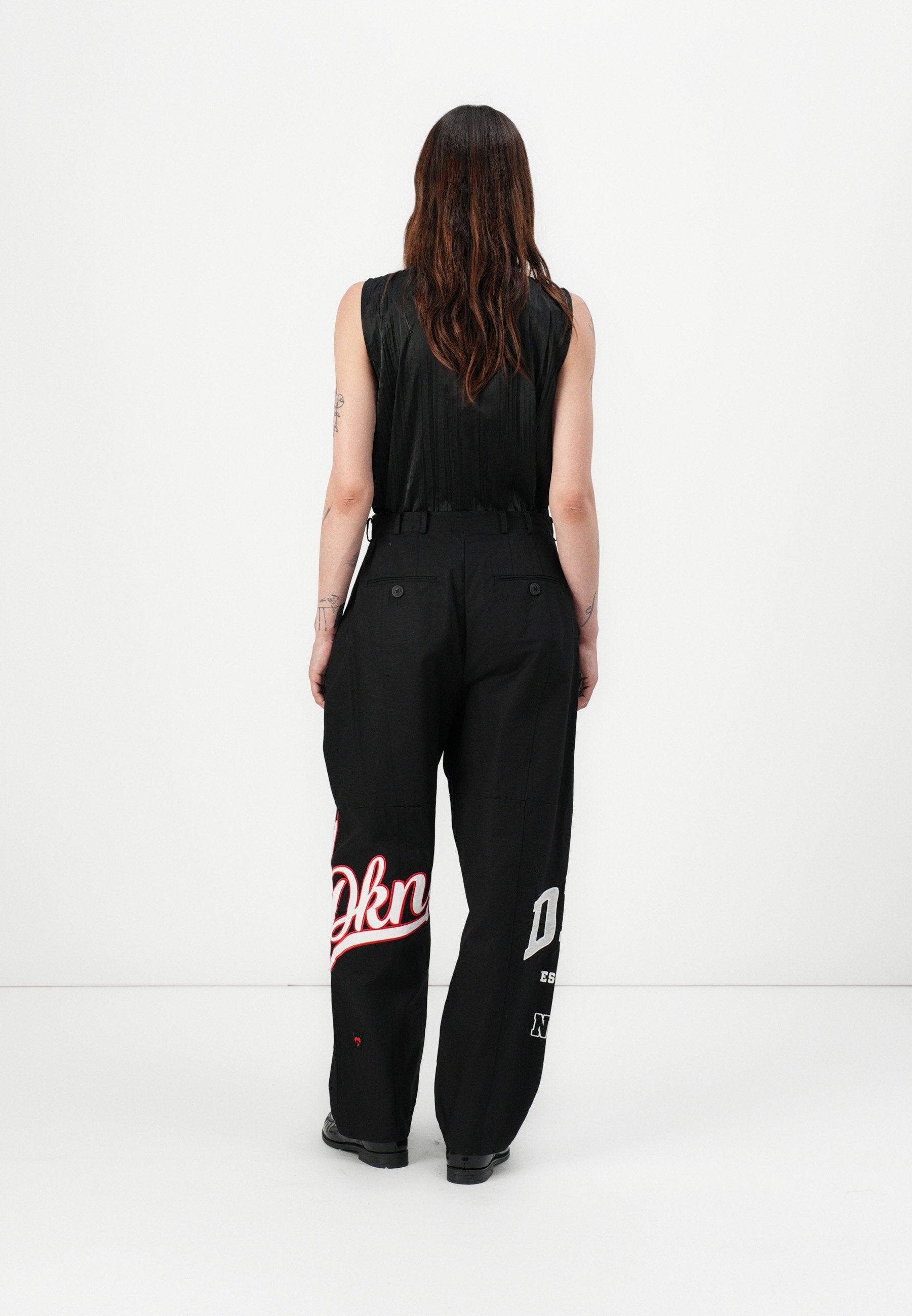 DKNY