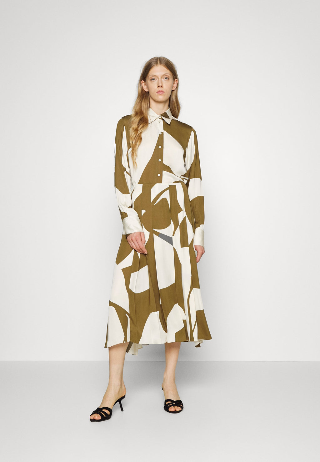 Victoria Beckham PATCH POCKET PLEATED SKIRT
