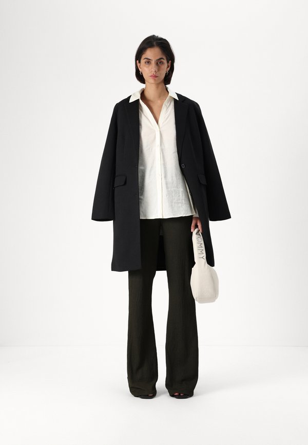 Vero Moda Tall VMQUEENY