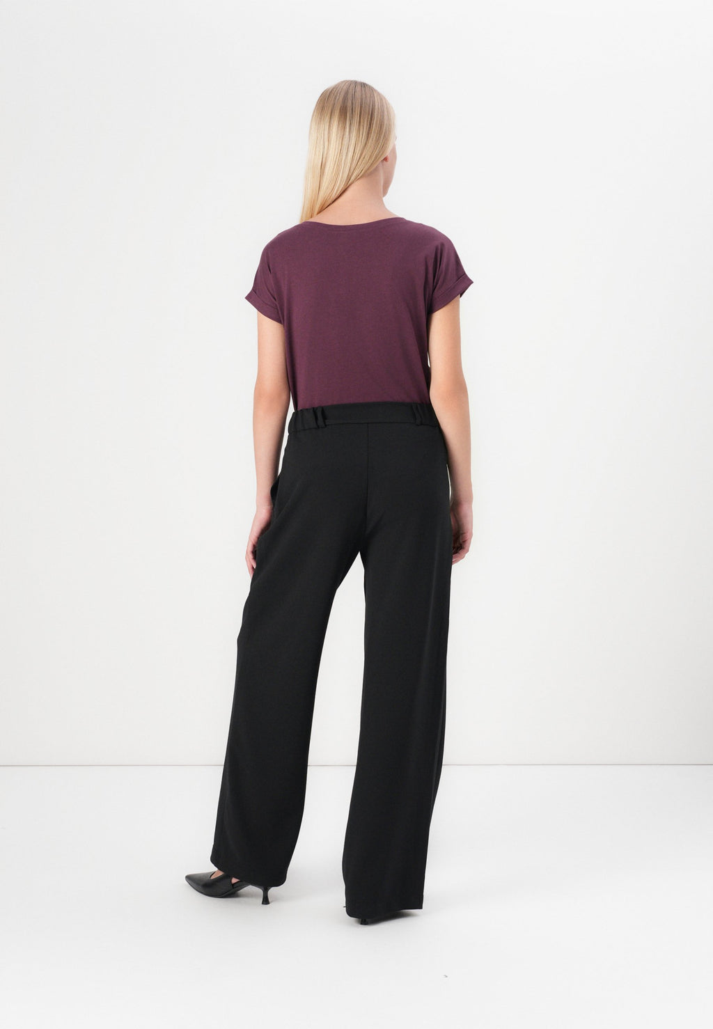 ONLRENAL PLEAT STRAIGHT PANT Media 4