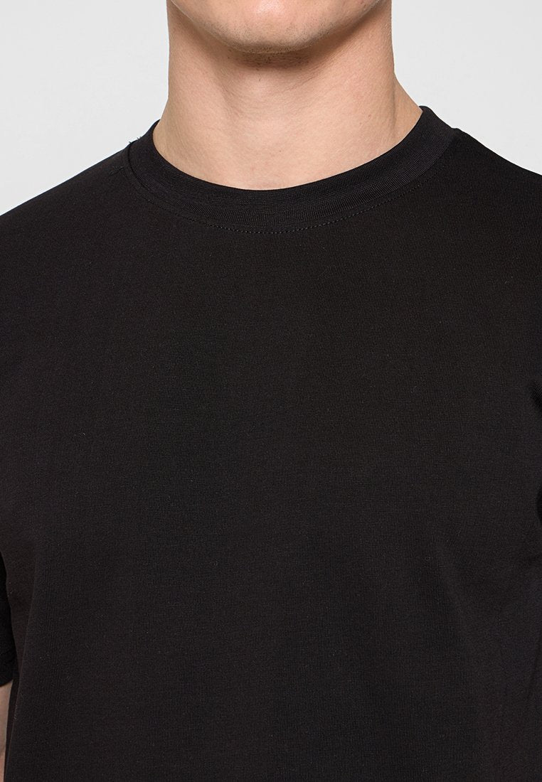 SIKSILK 3 PACK RELAXED FIT