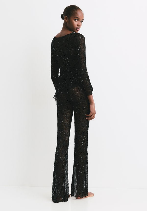 PULL&BEAR FLARED WITH RHINESTONES