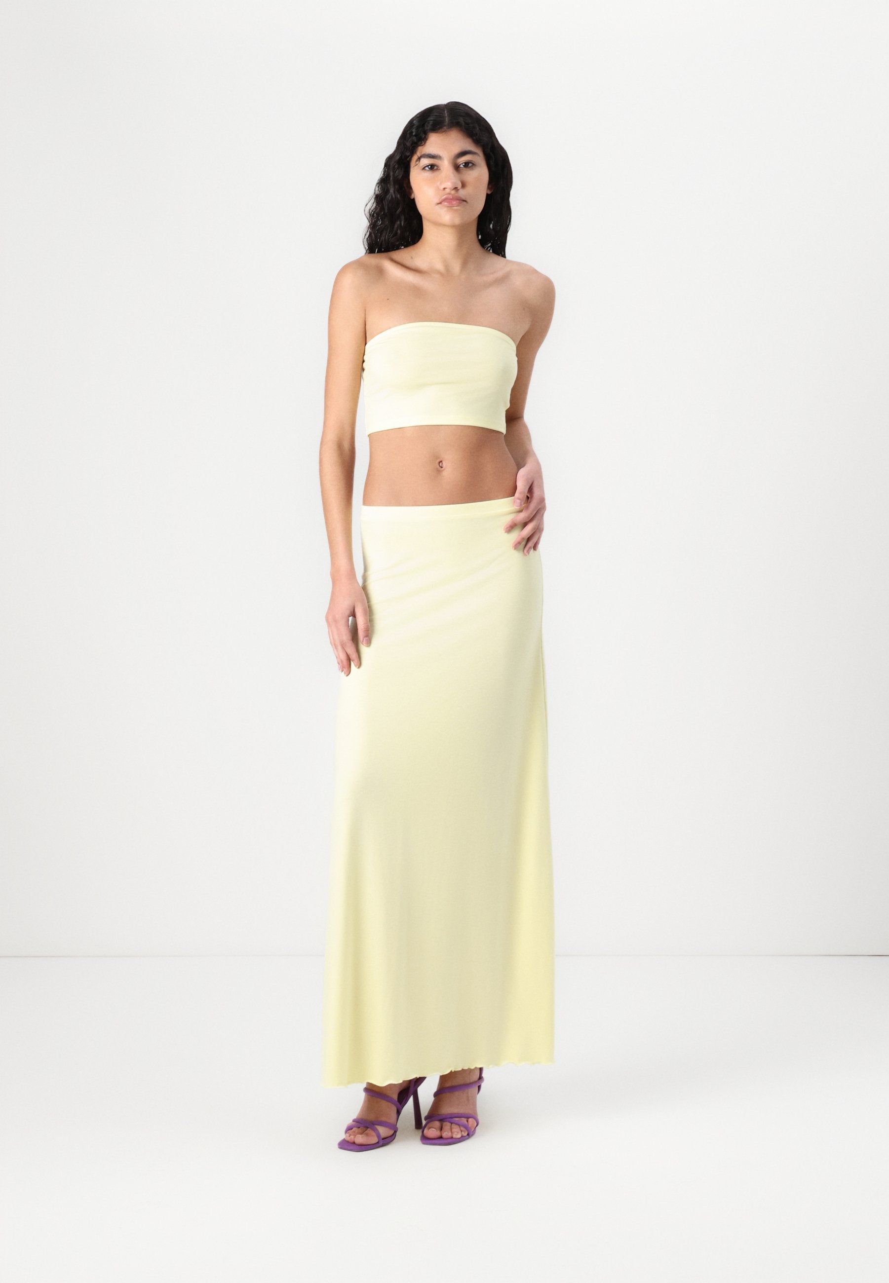 ONLY ONLTANIA SKIRT AND TUBE SET