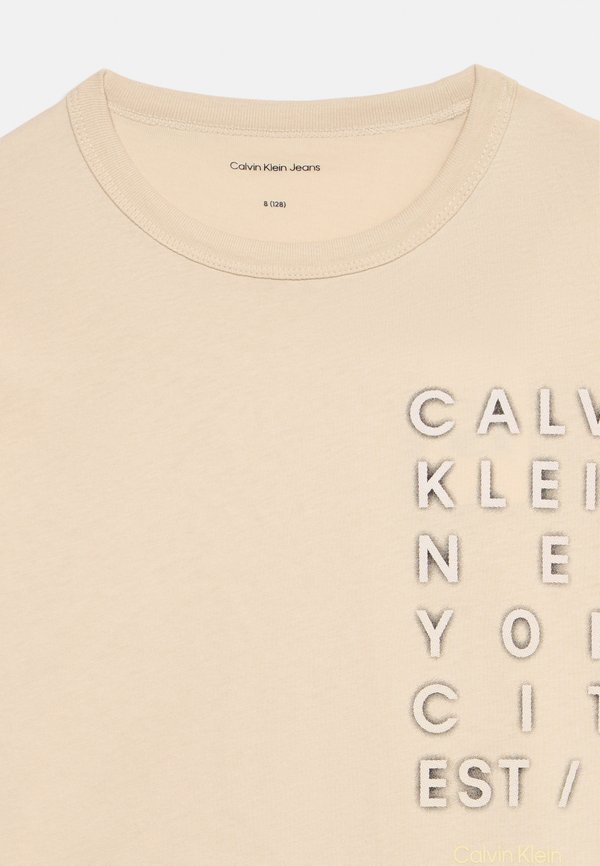 Calvin Klein Jeans SQUARE LOGO