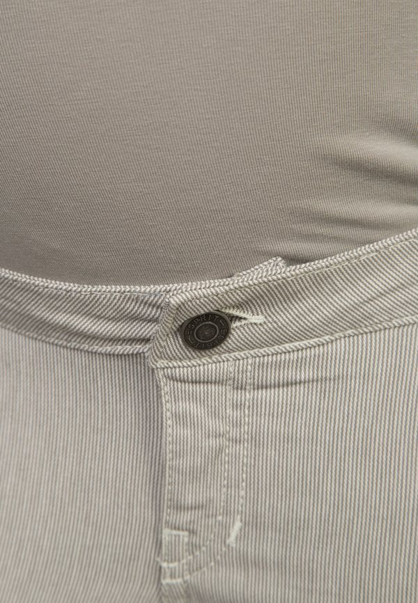 Esprit Maternity