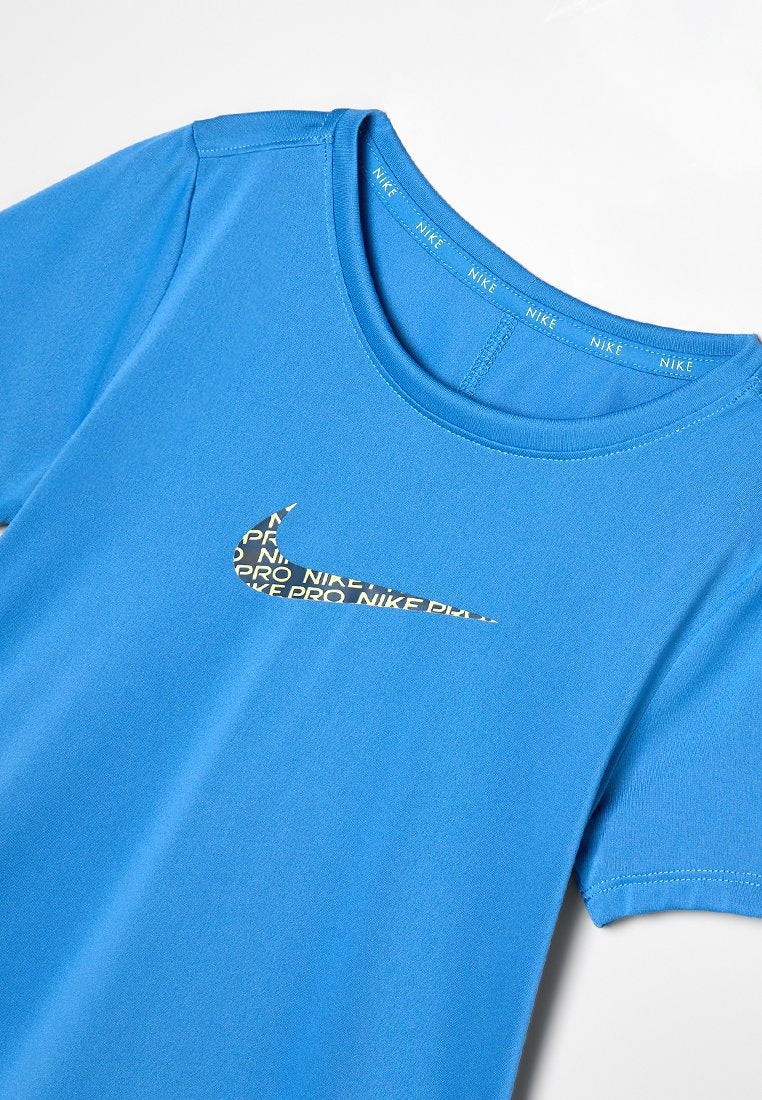Nike Performance