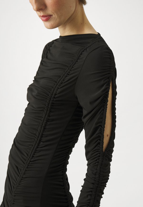 2nd Day SENSUAL DRAPE