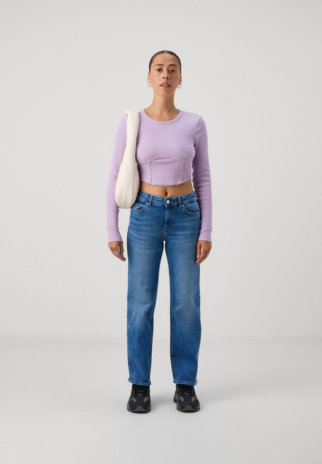 ONLBLUSH MID Media 2
