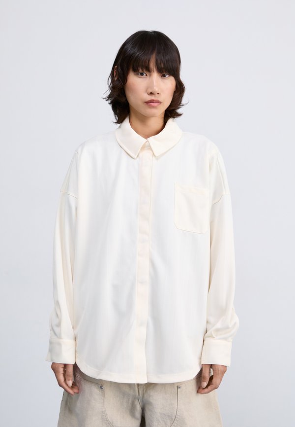 Nike Sportswear Button-down blouse - pale ivory