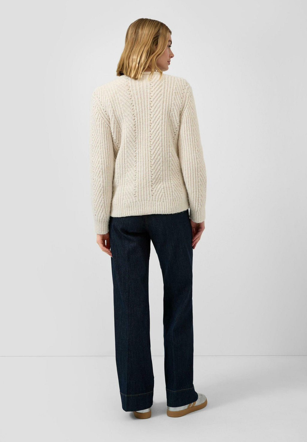 s.Oliver Strickpullover Media 4