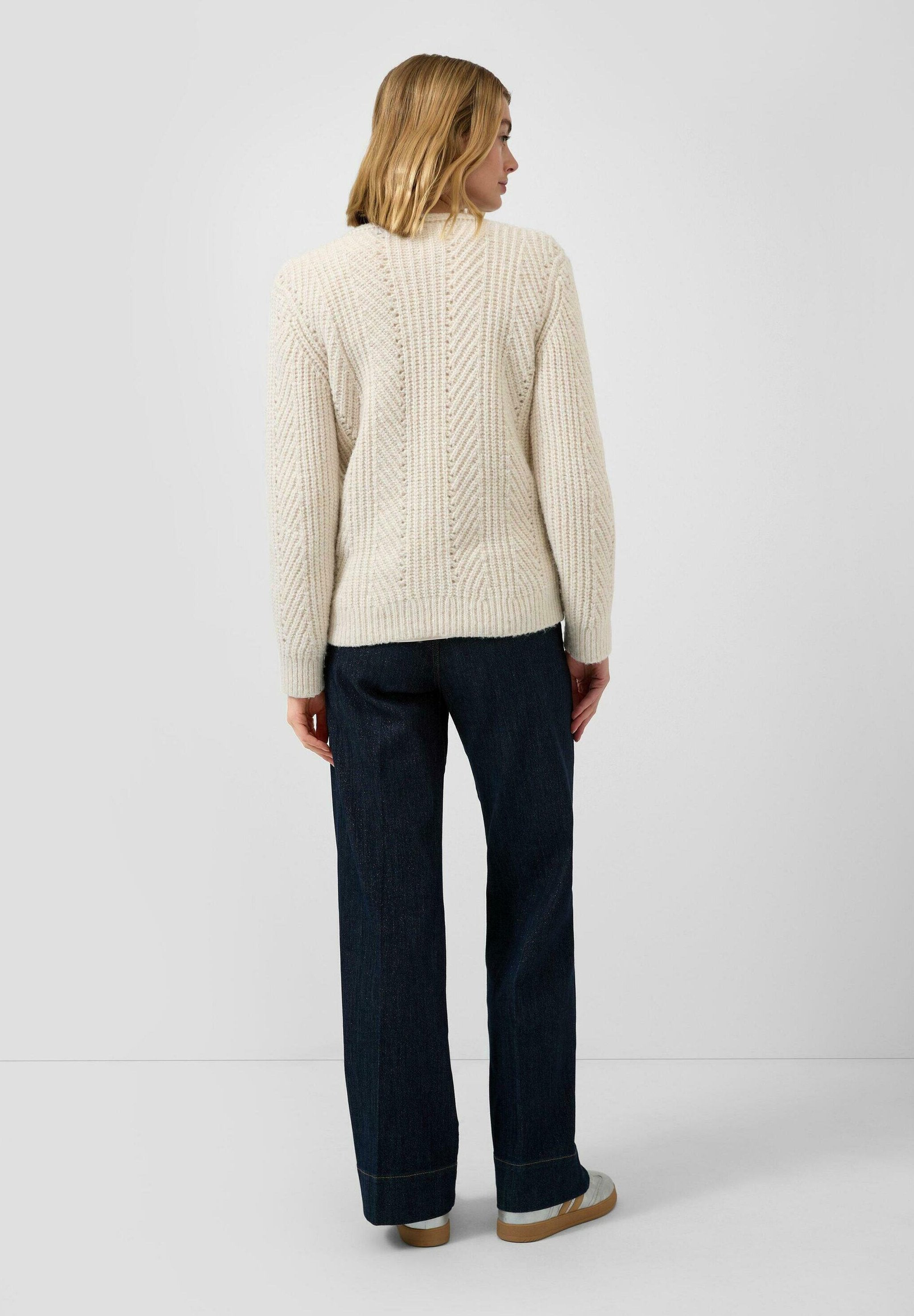 s.Oliver Strickpullover Media 4