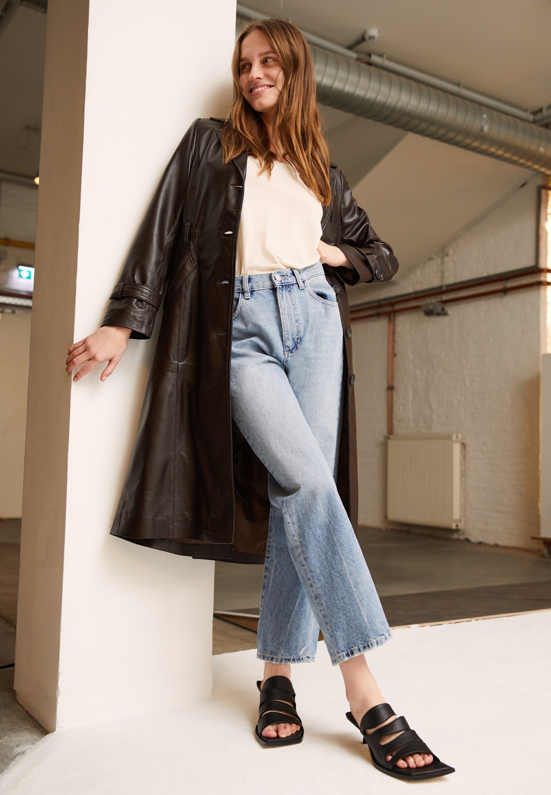 DL1961 EMILIE ULTRA HIGH RISE ANKLE