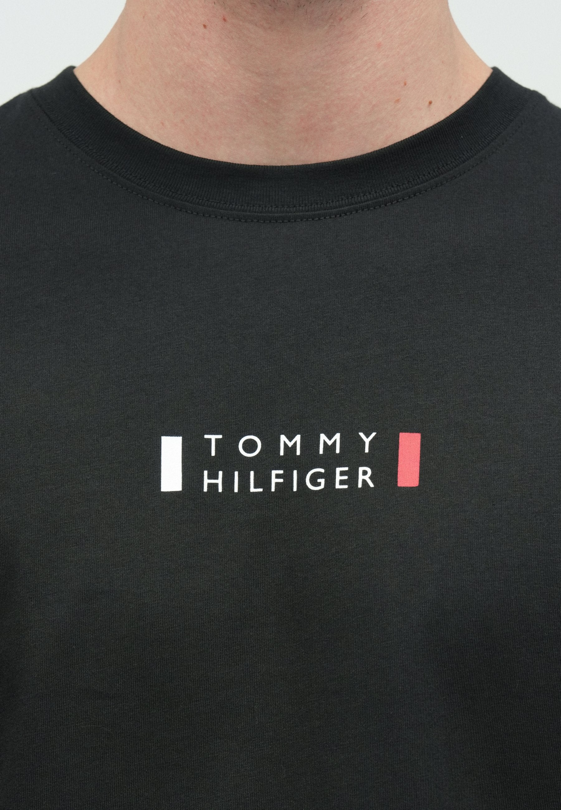 LOGO JERSEY LONG SLEEVE T-SHIRT Media 6