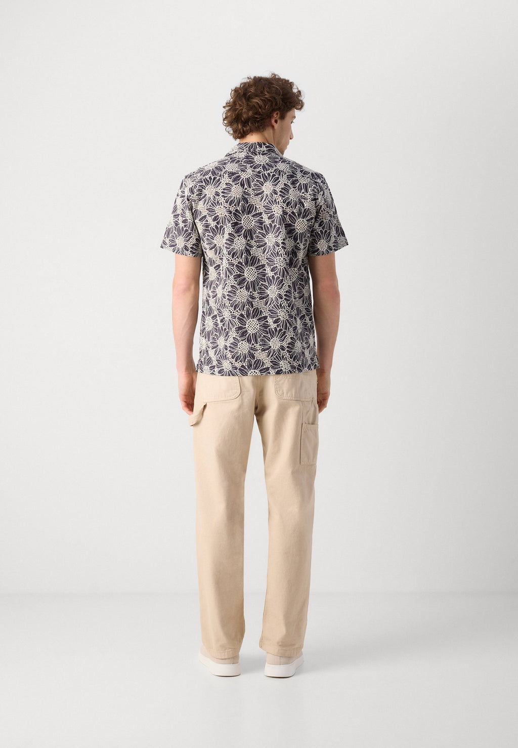 SUNFLOWER SHIRT Media 5