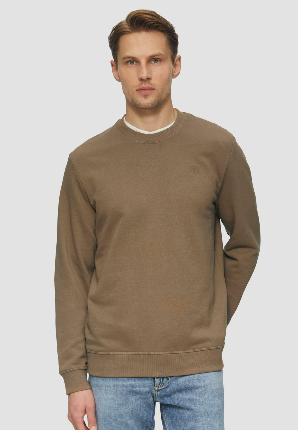 s.Oliver CREW NECK MIT LOGO-STICKEREI