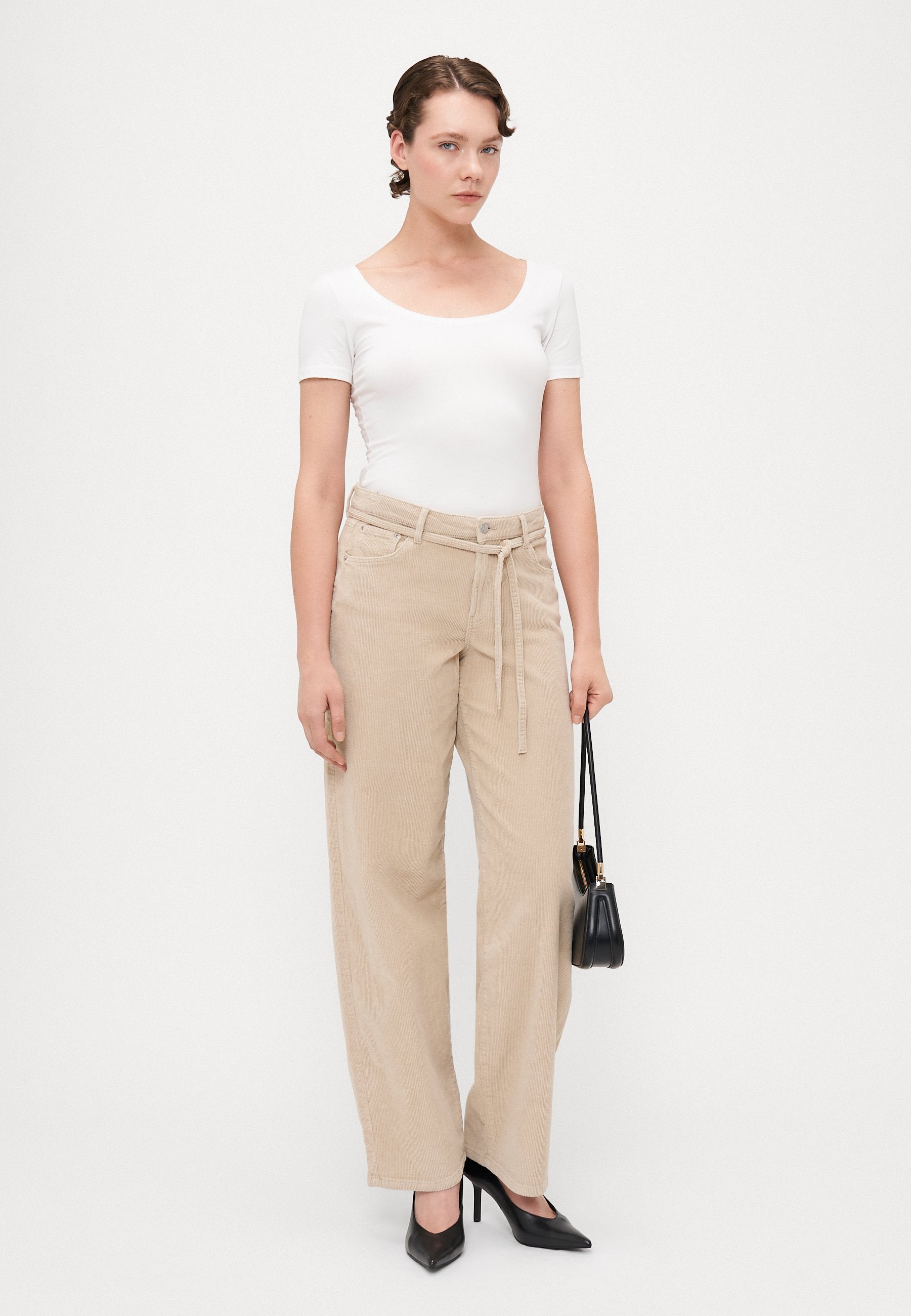 ONLGIANNA GLOBAL BELT Media 2